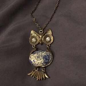 Owl necklace with long chain